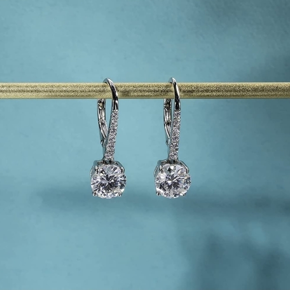 Certified 18k White Gold 2.0ct Diamond Drop Earrings Moissanite 925 Gift - Picture 1 of 5